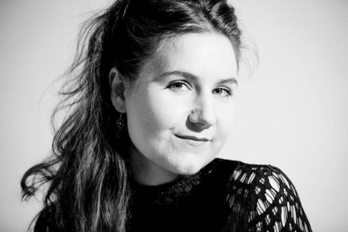 Pressefoto der Künstlerin Gloria Blau